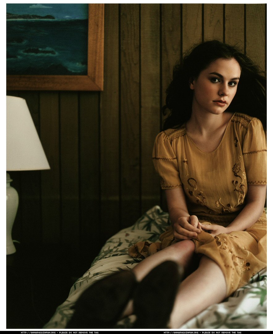  p>安娜·帕奎因(anna paquin),1982年7月24日出生于加拿大中南部的