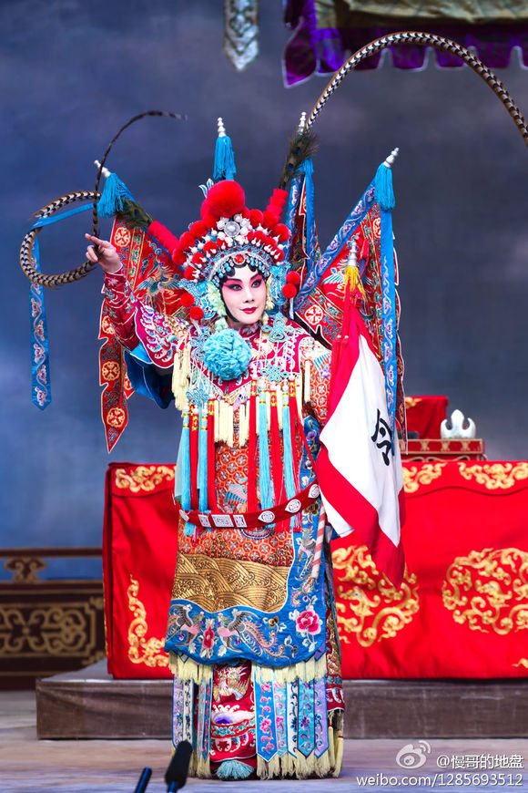 《战洪州》又名《破洪州》,是 a target="_blank" href="/item/豫剧