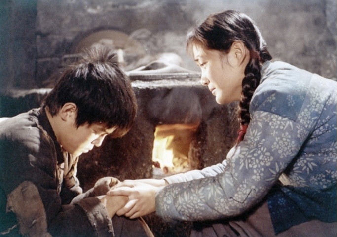  p>《清凉寺钟声》是上海电影制片厂出品,上海巨星影业公司摄制的剧情