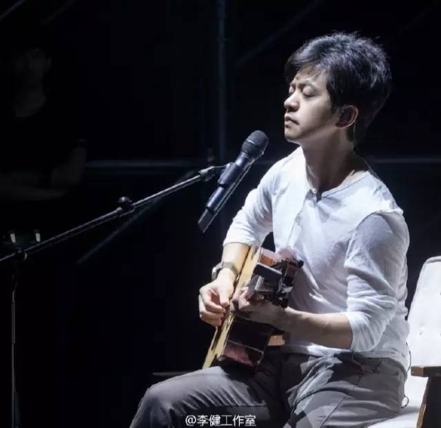 李健：音乐不会浪费，只是在等待一个审美相合的时代_百科TA说