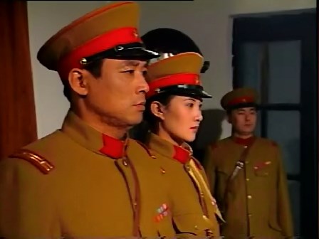  p>《喋血满洲》是由周炜,李瑞清导演,王菁华,李显刚,张志忠,薛中瑞