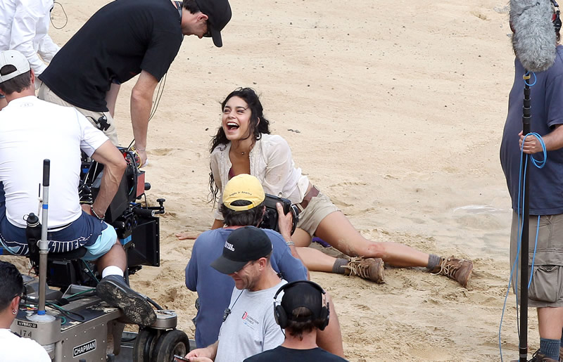 地心历险记2:神秘岛