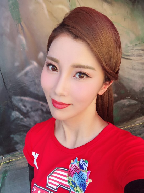  p data-id="gnwx16bei9">李子涵,1993年2月6日出生于安徽省合肥市