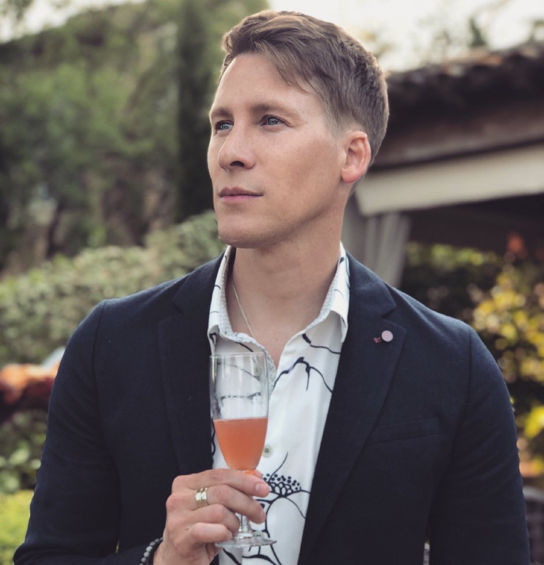 达斯汀·兰斯·布莱克