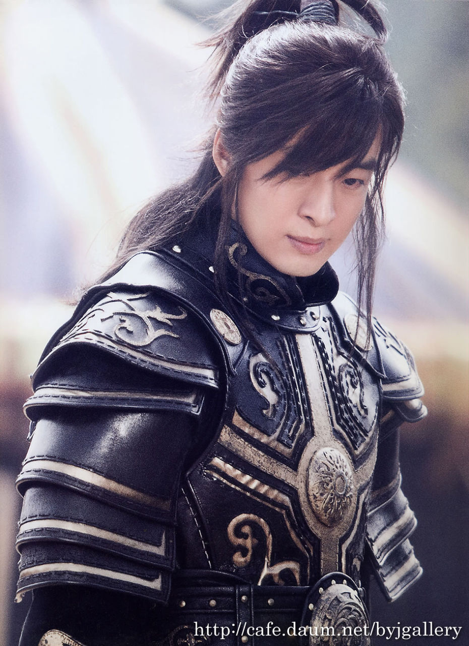  p>裴勇俊(bae yong joon),1972年8月29日出生于首尔,韩国男演员,制作