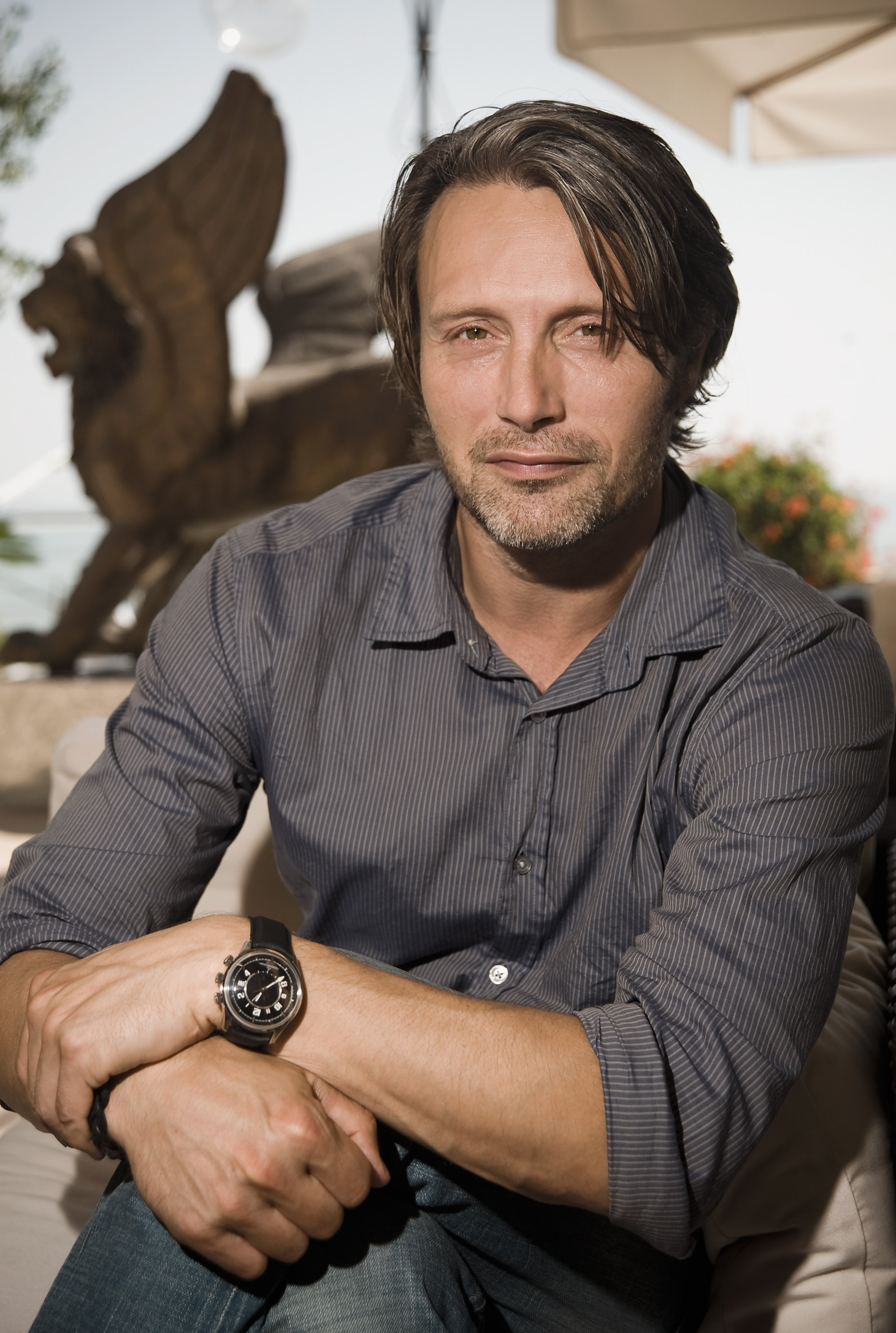 mikkelsen),1965年11月22日出生于丹麦哥本哈根,丹麦演员