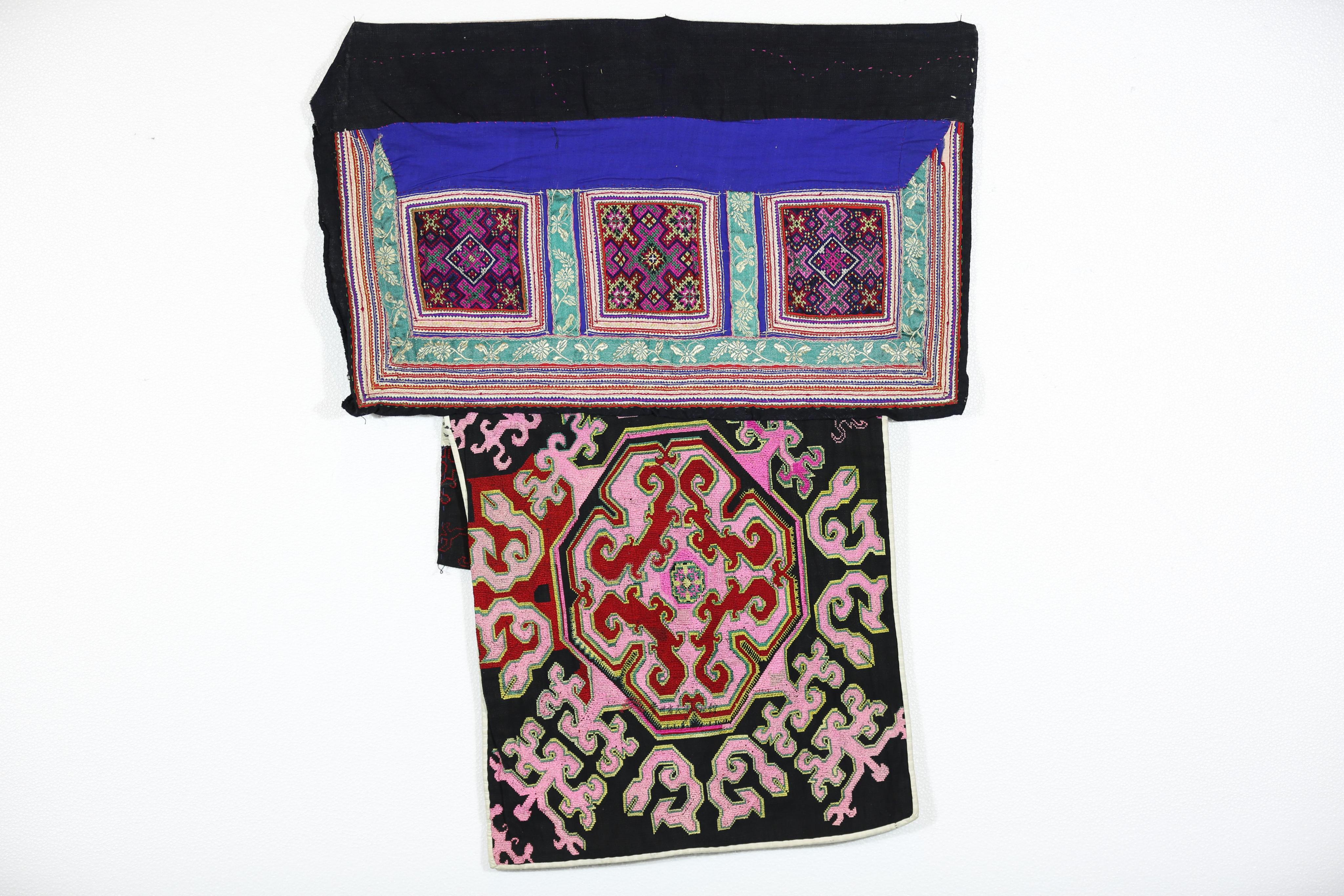 当代花溪苗族几何纹挑花背扇绣片