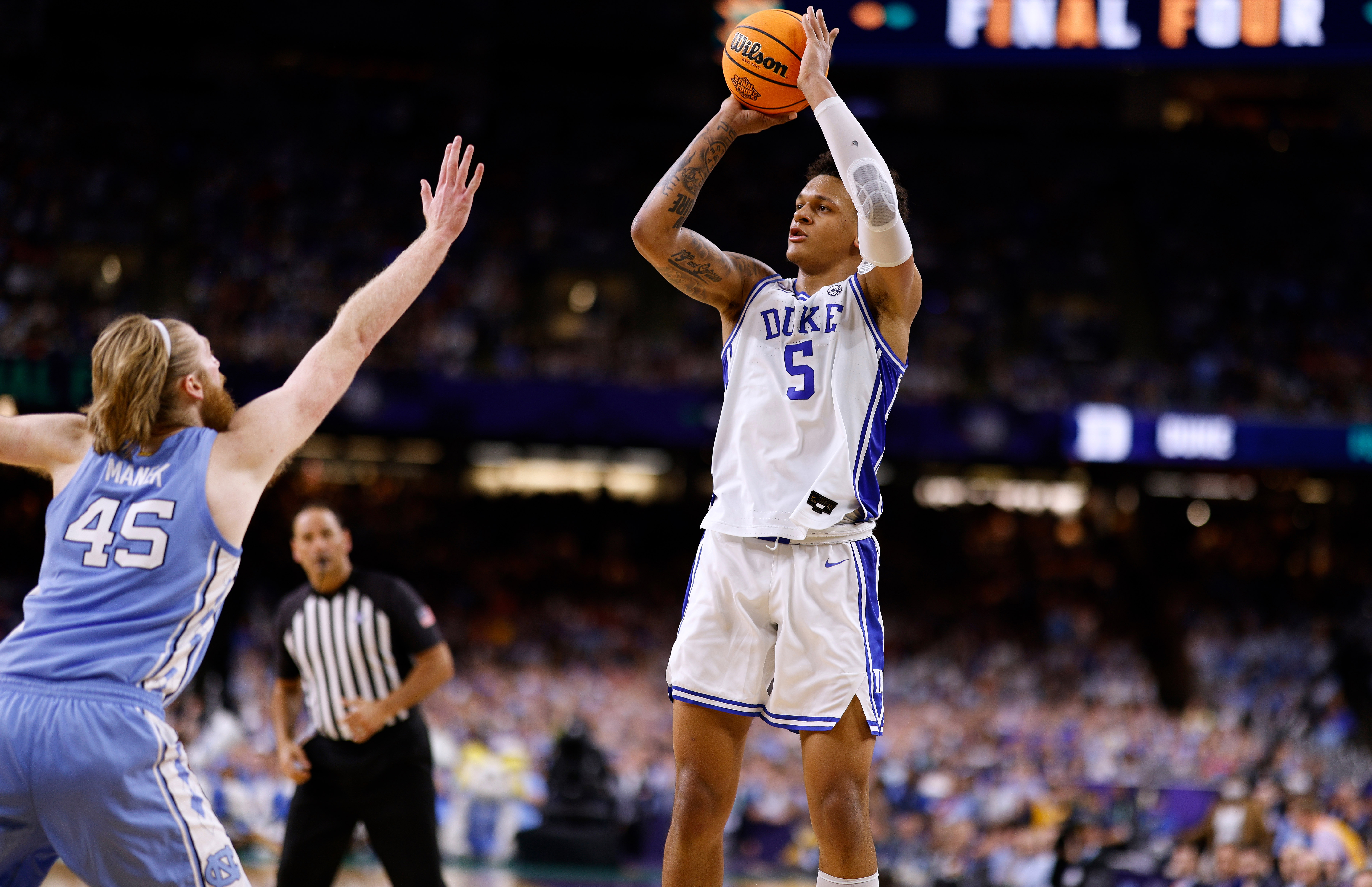  p>保罗·班凯罗(paolo banchero),2002年11月12日出生于美国 a