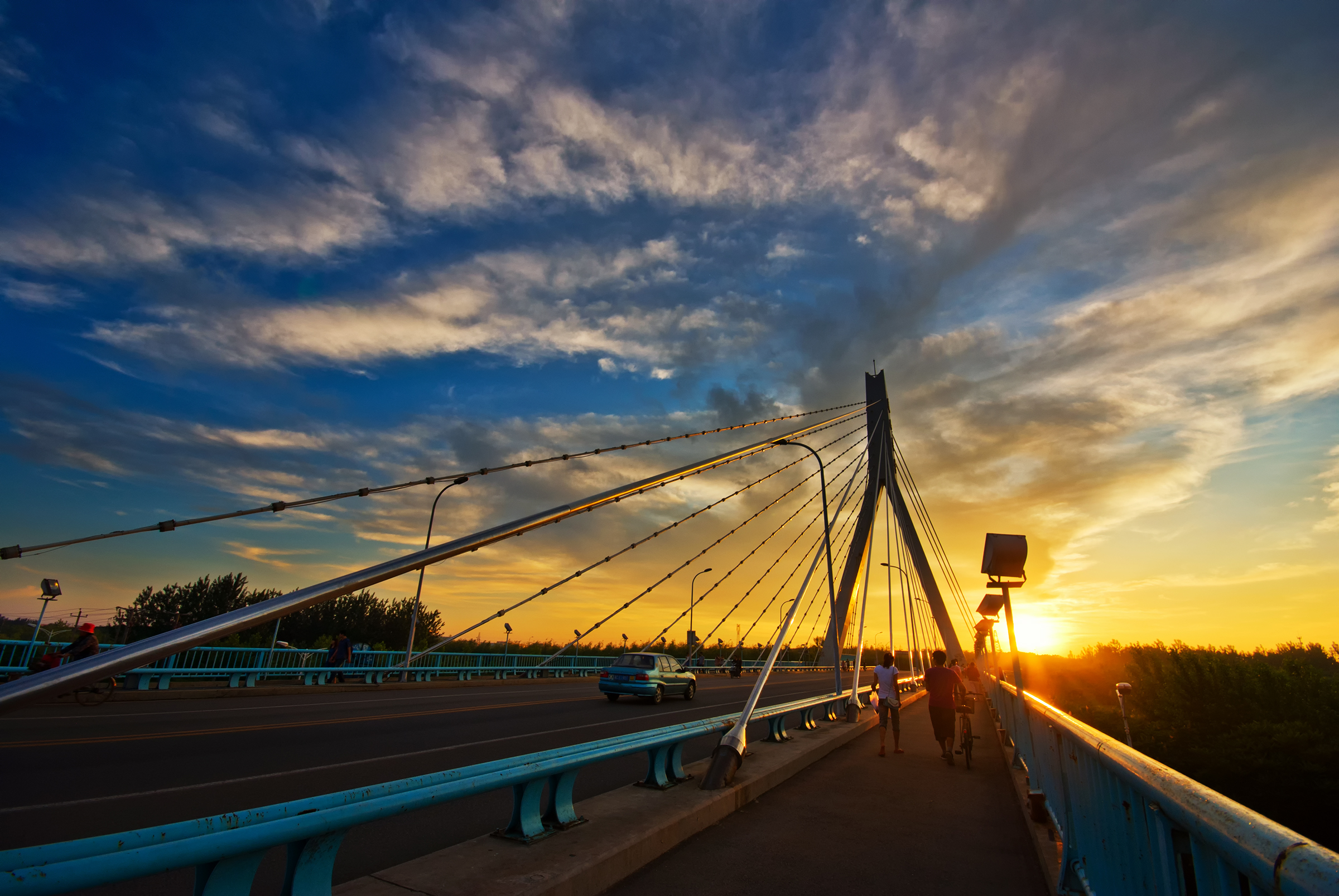 university /i>)简称" a target="_blank" href="/item/燕大/82582"