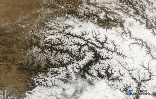 <p>地球之巍峨崇山