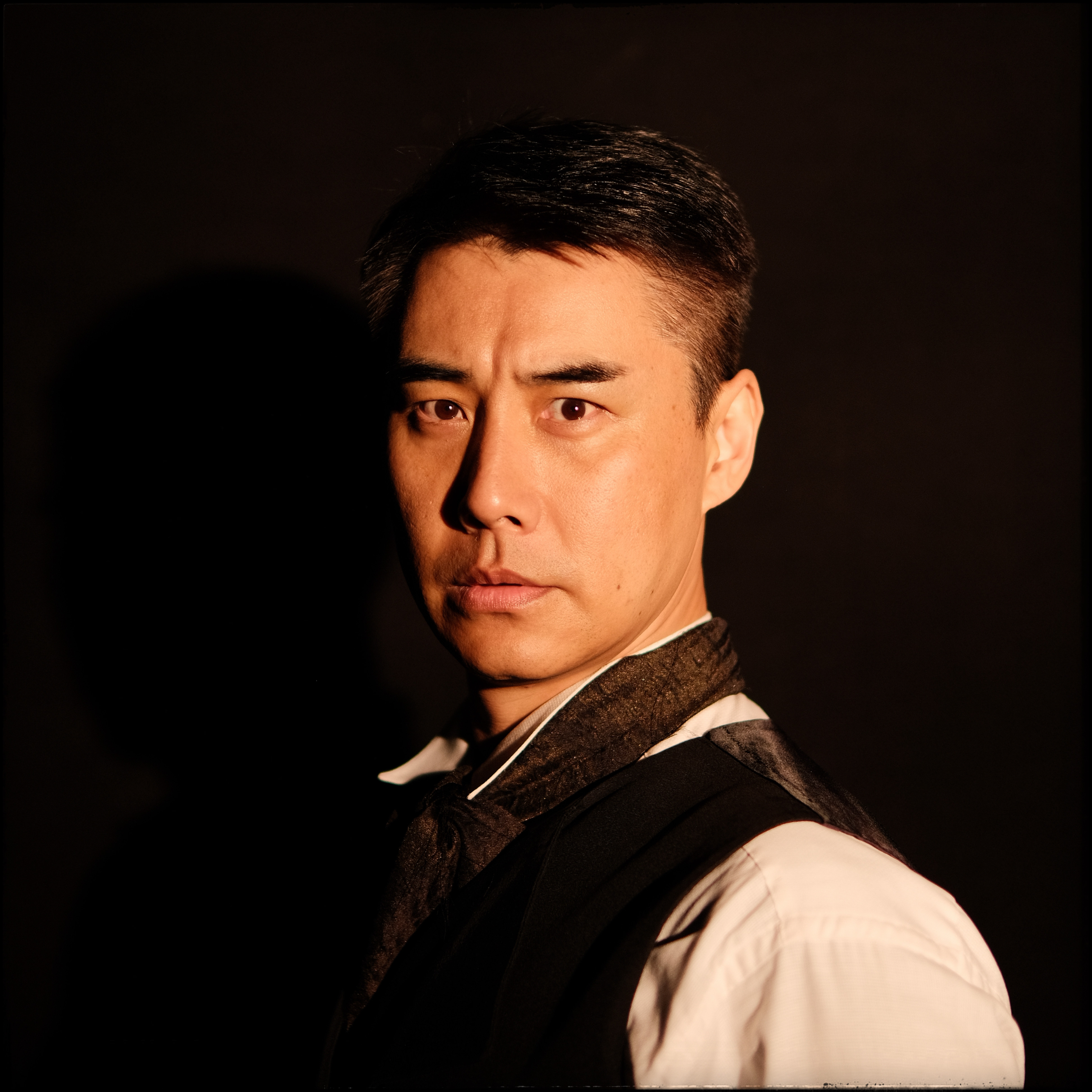 林麟,男,演员