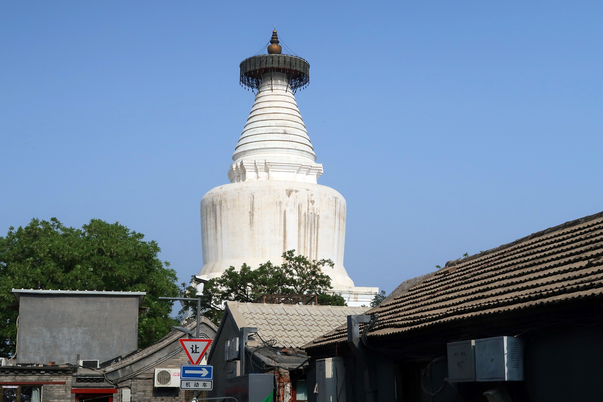  p>妙应寺,俗称 a target="_blank" href="/item/白塔寺/50200" data