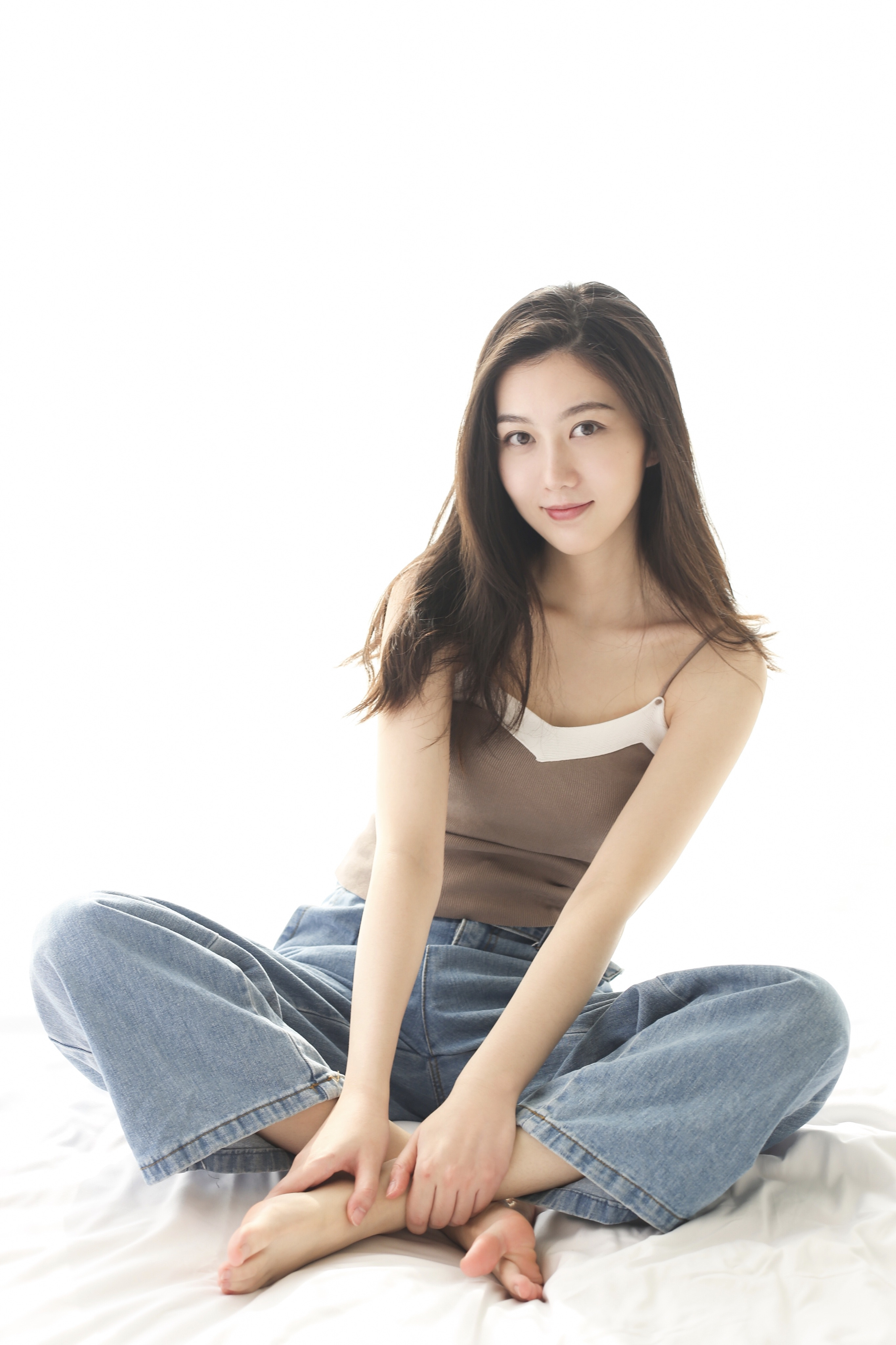  p>陈笑含,11月14日出生在江苏,身高168cm,毕业于 a target="_blank"