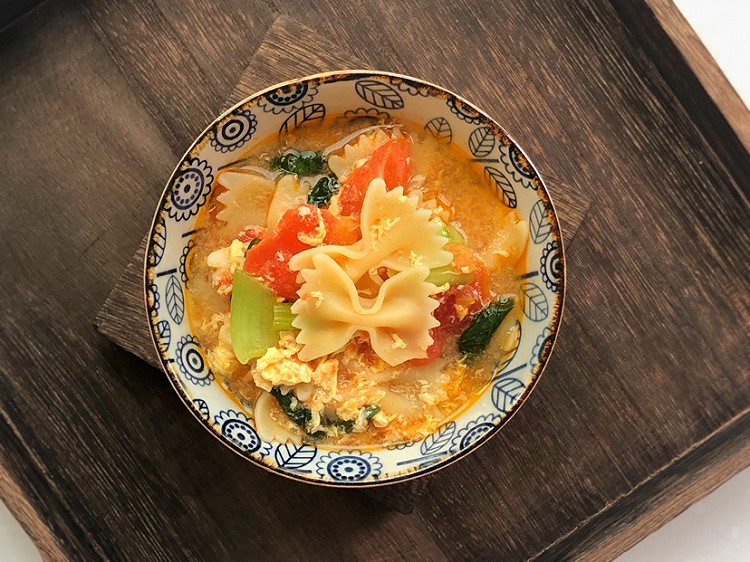 番茄鸡蛋蝴蝶面