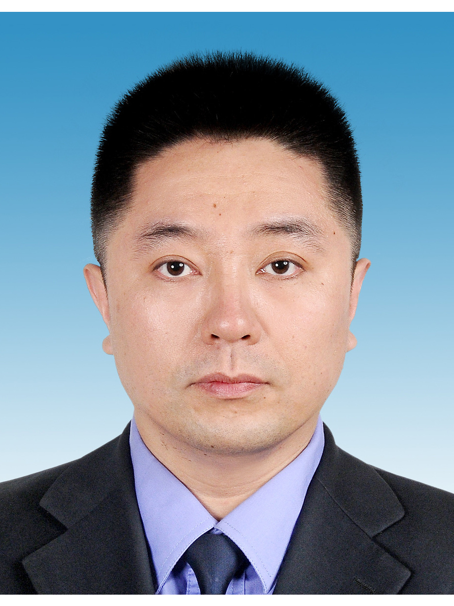 王君