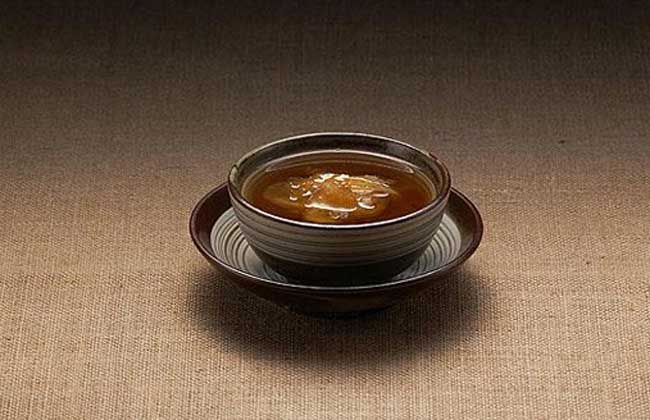  p>百合乌药水,以百合为主料的汤品. /p>