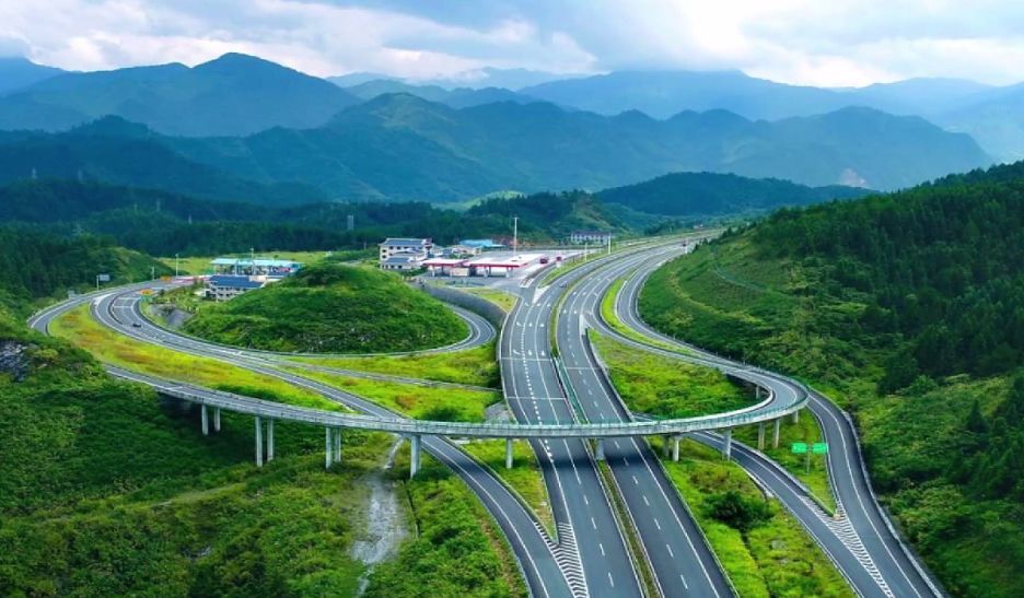 网联络线 a target="_blank" href="/item/莆田—炎陵高速公路/245871