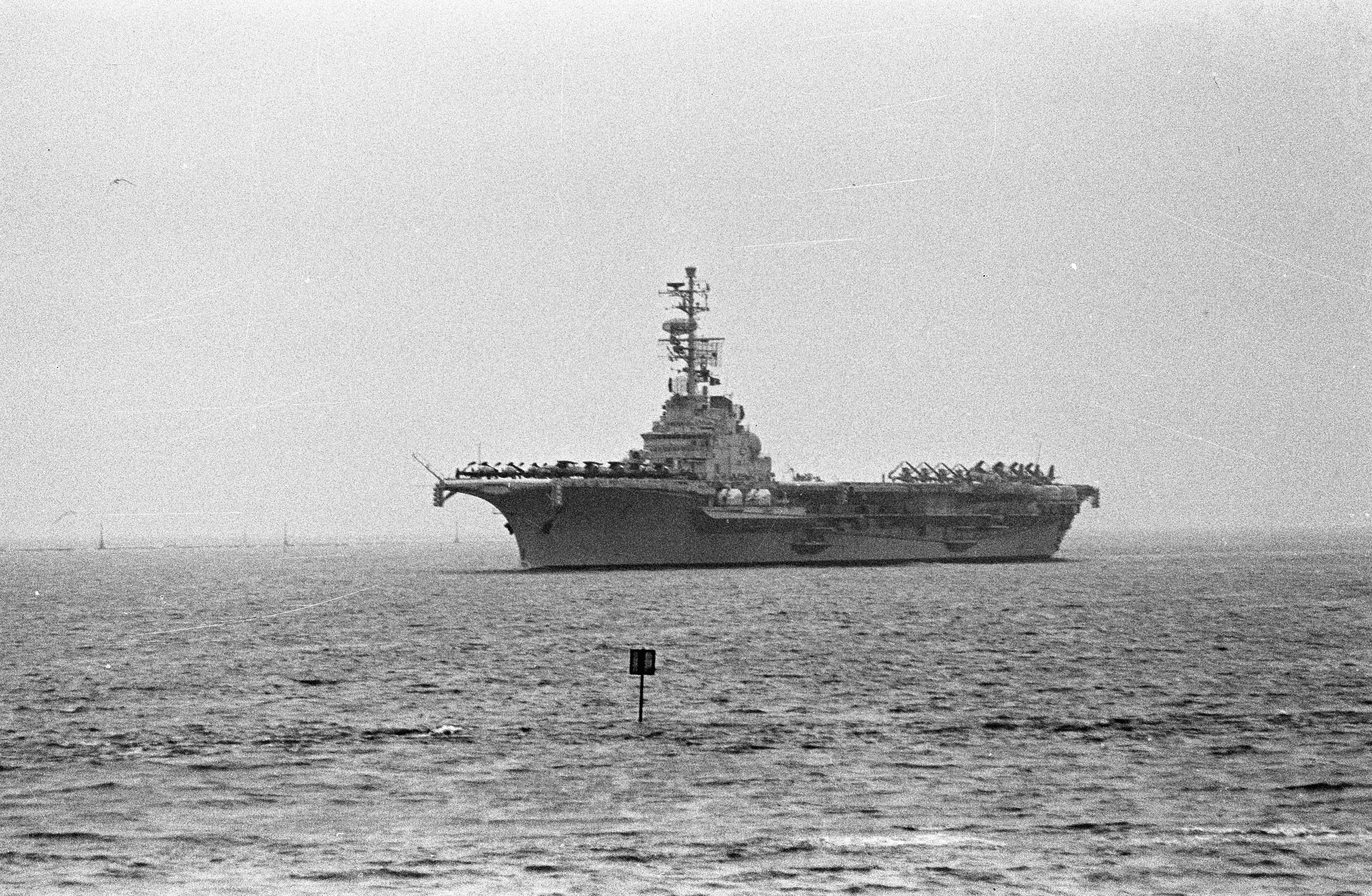 carrier,又名:克莱蒙梭级或克里蒙梭级),是法国海军隶下的一型