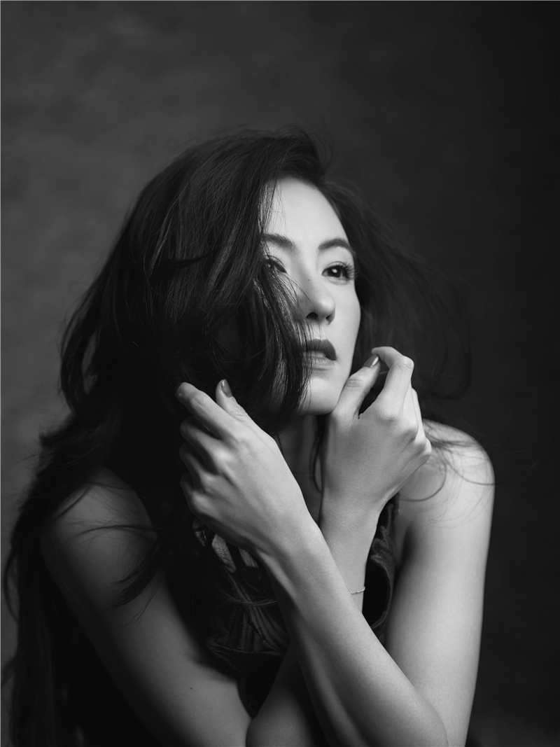  p>张柏芝,1980年5月24日出生于中国香港,中国香港影视女演员,歌手.