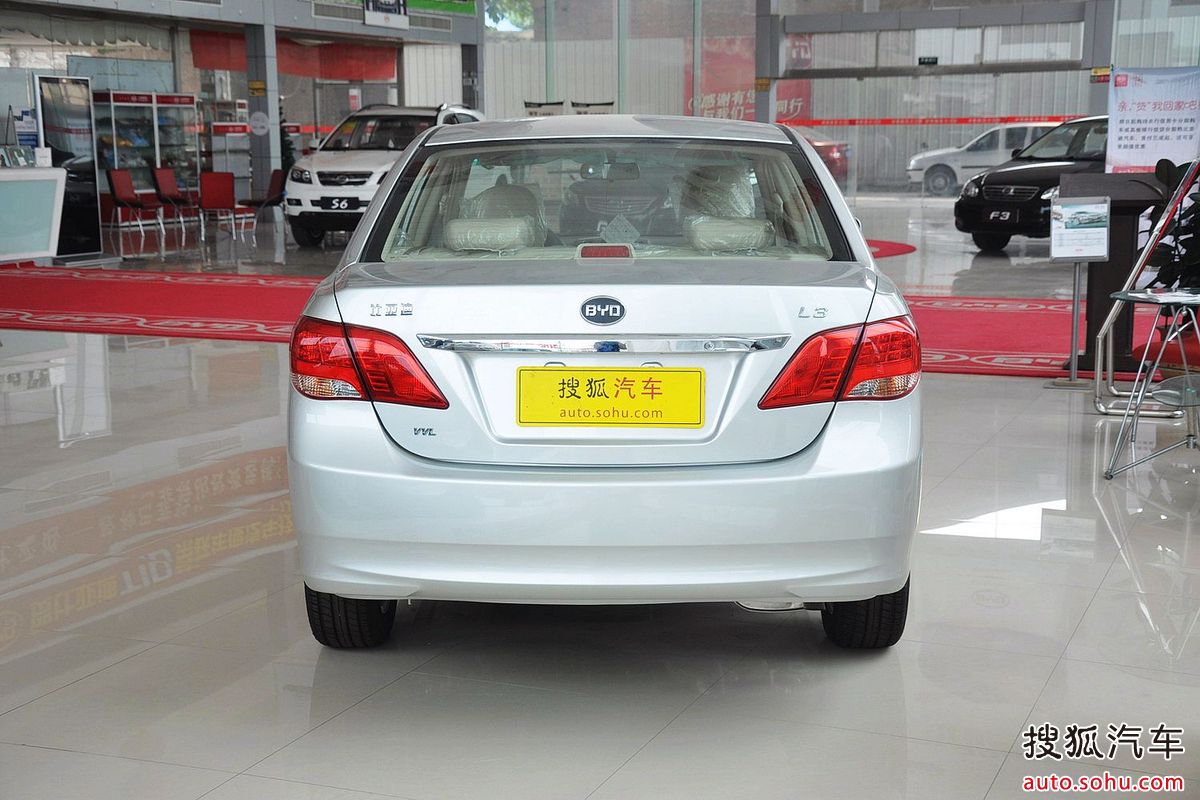 比亚迪l3