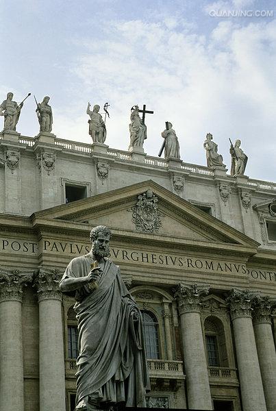 梵蒂冈原为中世纪教宗国的中心,1870年教宗国领土并入意大利后,教宗退