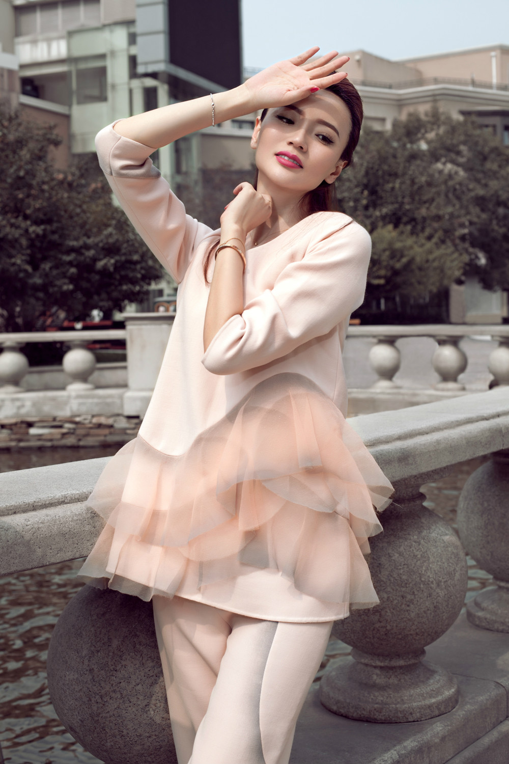  p data-id="go2344klxy">苏红,时尚媒体人,时尚投资人,曾就任时尚大