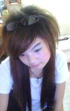  p>杉原杏璃,日本女艺人,水着女星,隶属fitone艺能公司.