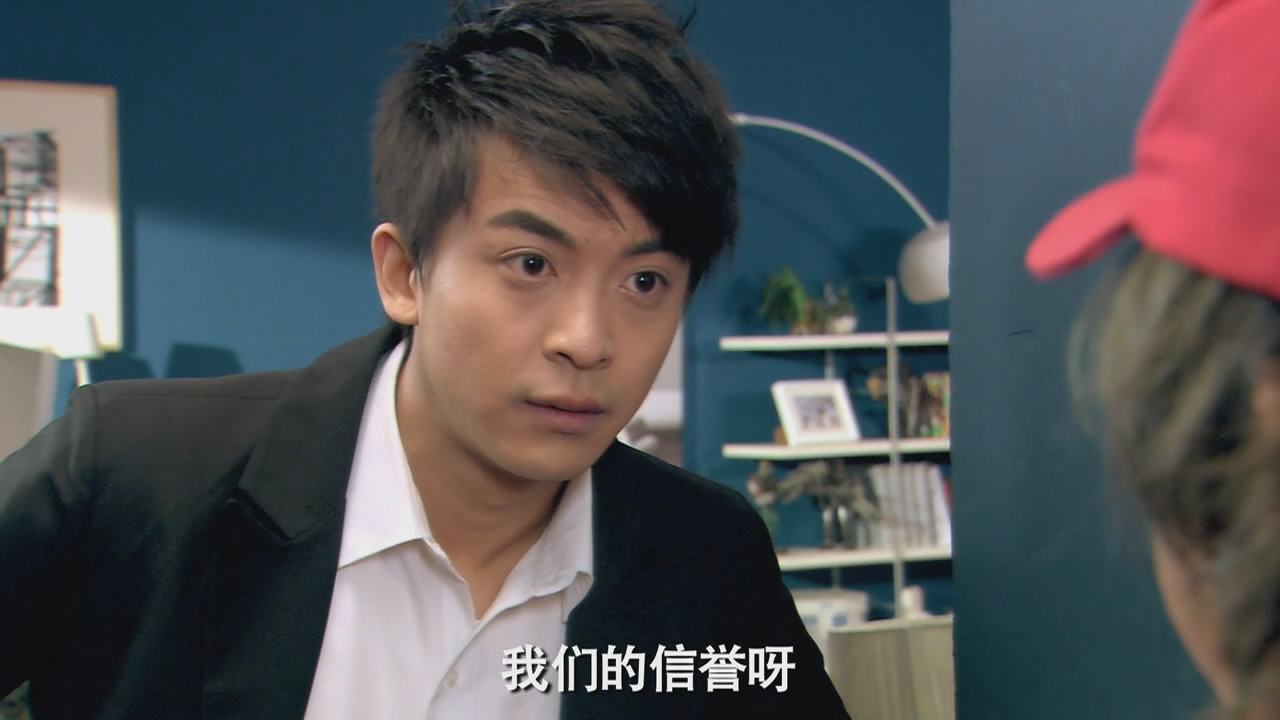 李佳航