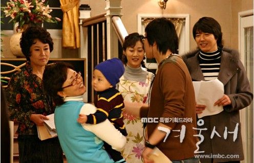 是韩国mbc电视台于2007年9月15日播出周末剧,由郑世浩执导,李金珠, 