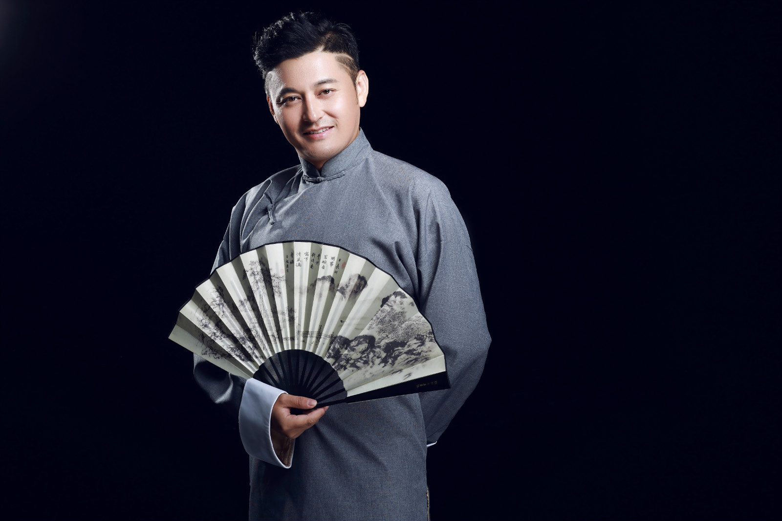  p>闵天浩,1982年5月30日出生于四川成都,中国内地喜剧演员,主持人