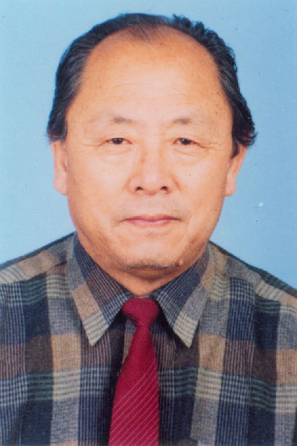  p>王兴天,男,汉族,1936年8月22日出生,辽宁凌源