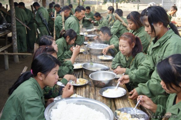 万左右,主要分布在 a href="#" data-lemmaid="5004990">克钦邦 /a>