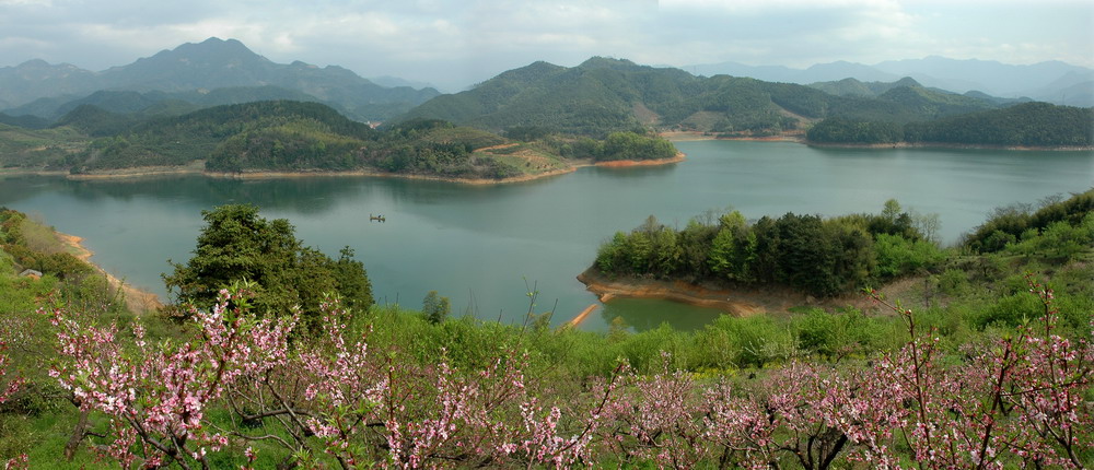 东白湖