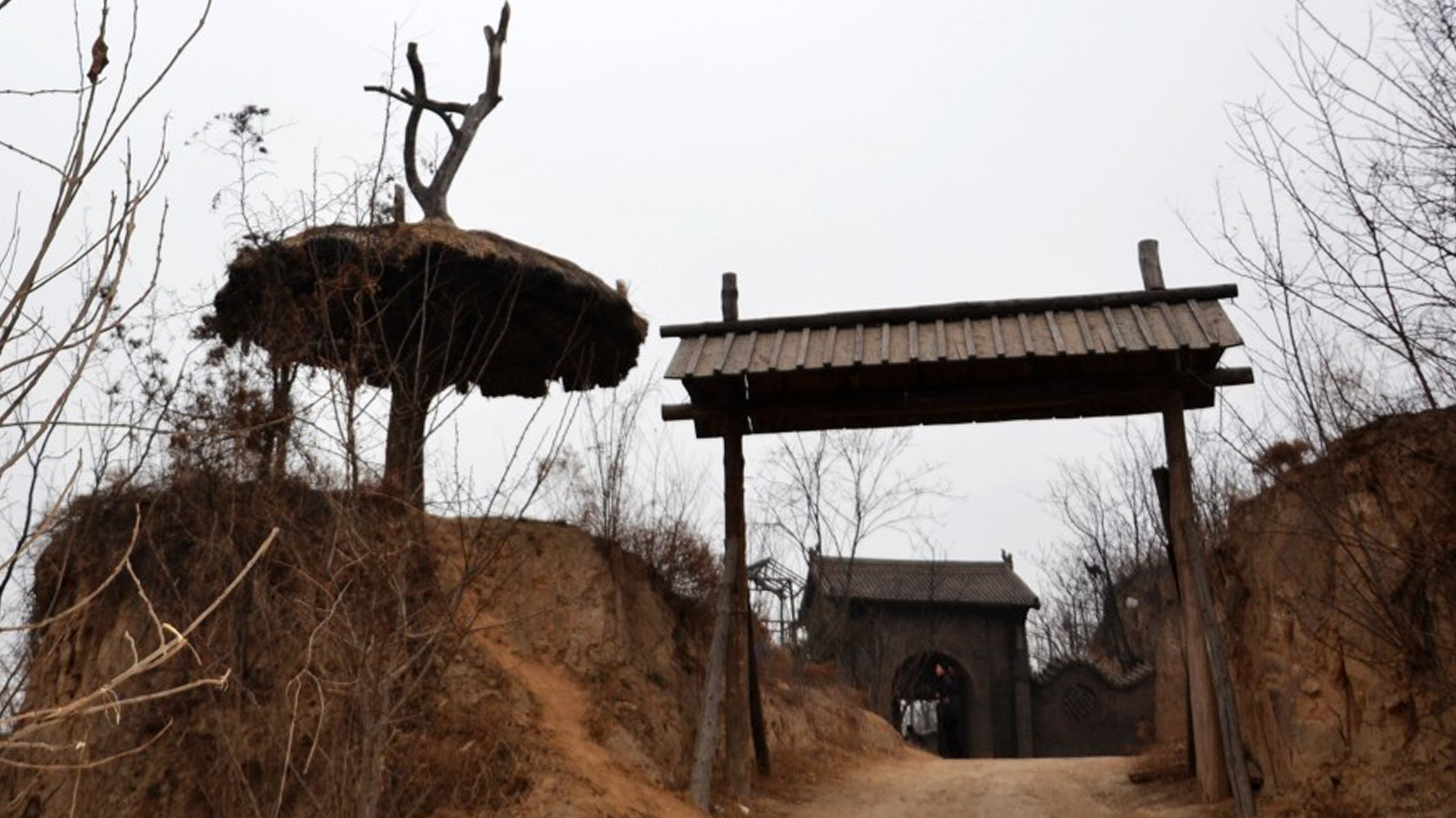  p>中原影视城,又名中原第一影视城,位于河南省 a target="_blank"