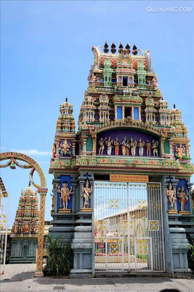  p>留尼汪(法语:la réunion)是 a target="_blank" href="/item/印度