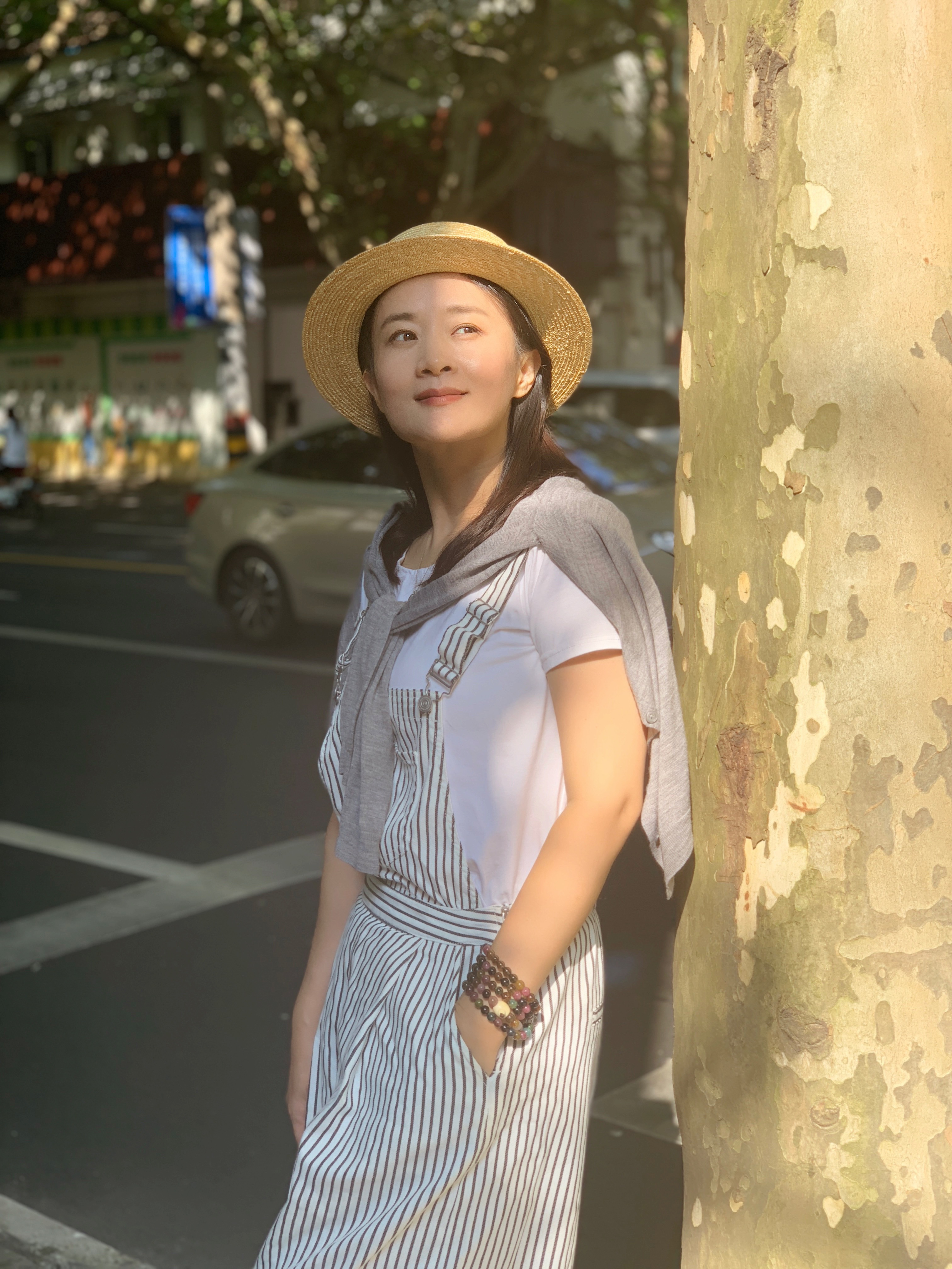  p data-id="gnbihkhg1v">李佳蔚, (原名: a
