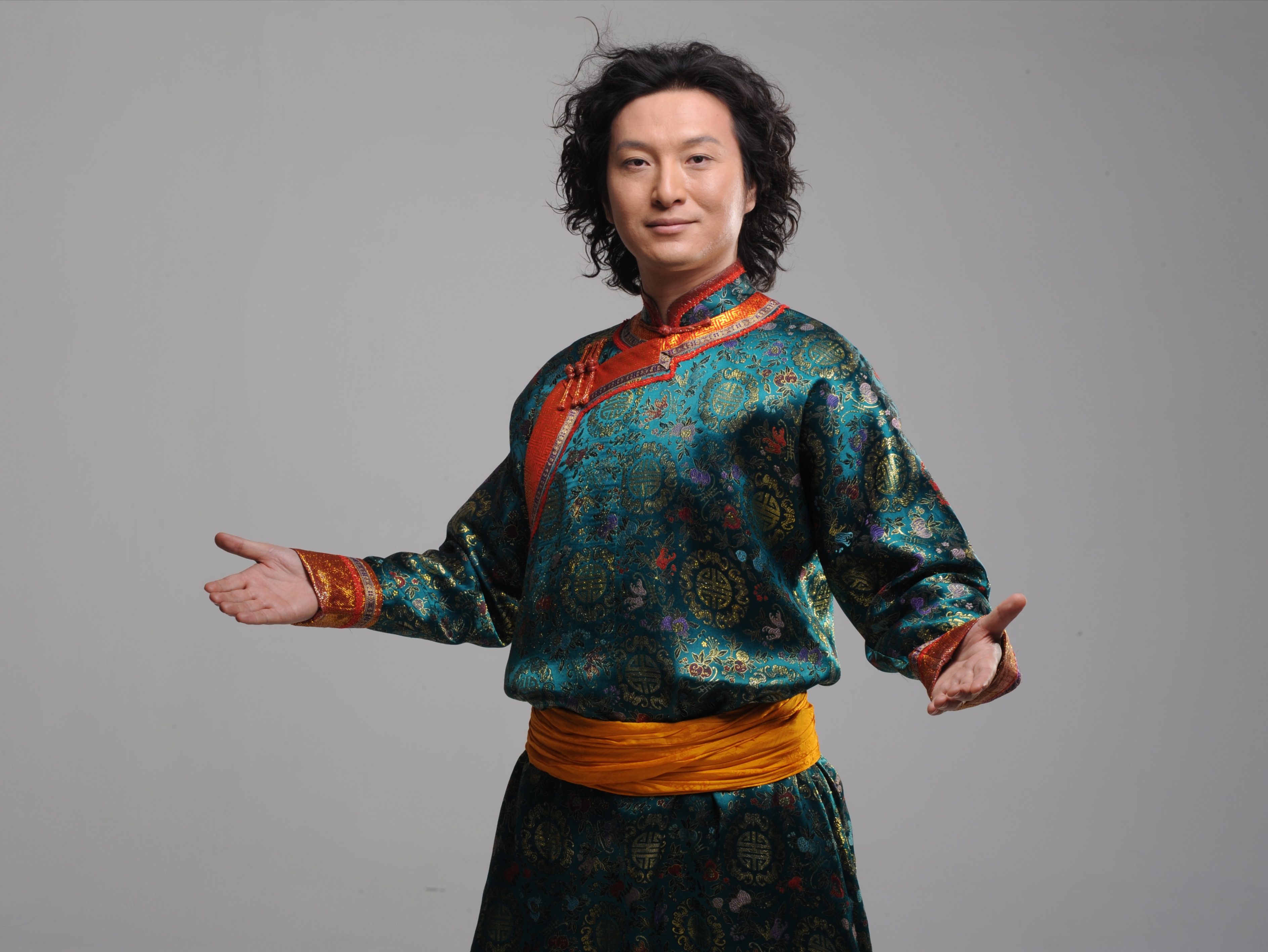 歌唱家,新一代蒙古歌王 a target="_blank" href="/item/齐峰/18163"