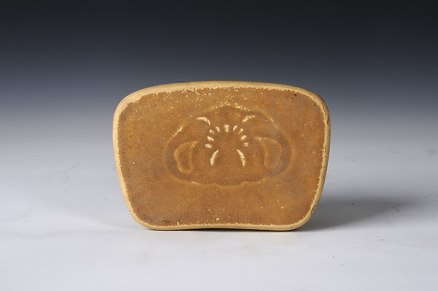 寿州窑印花瓷枕