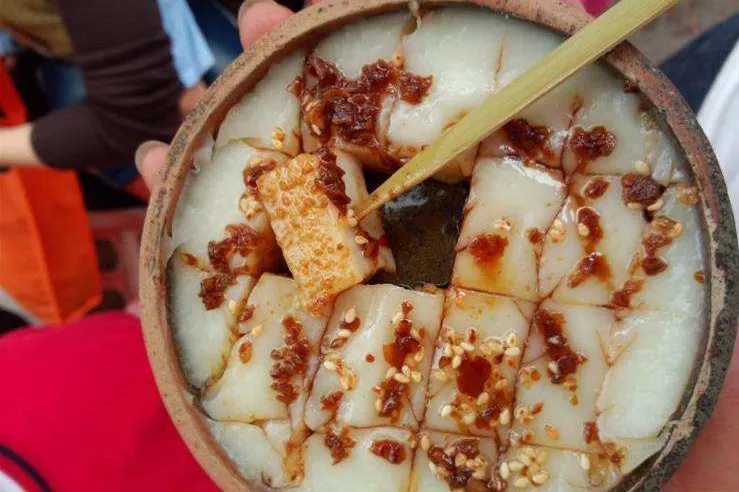 data-lemmaid="5067018">罗定 /a>的特色小吃,已