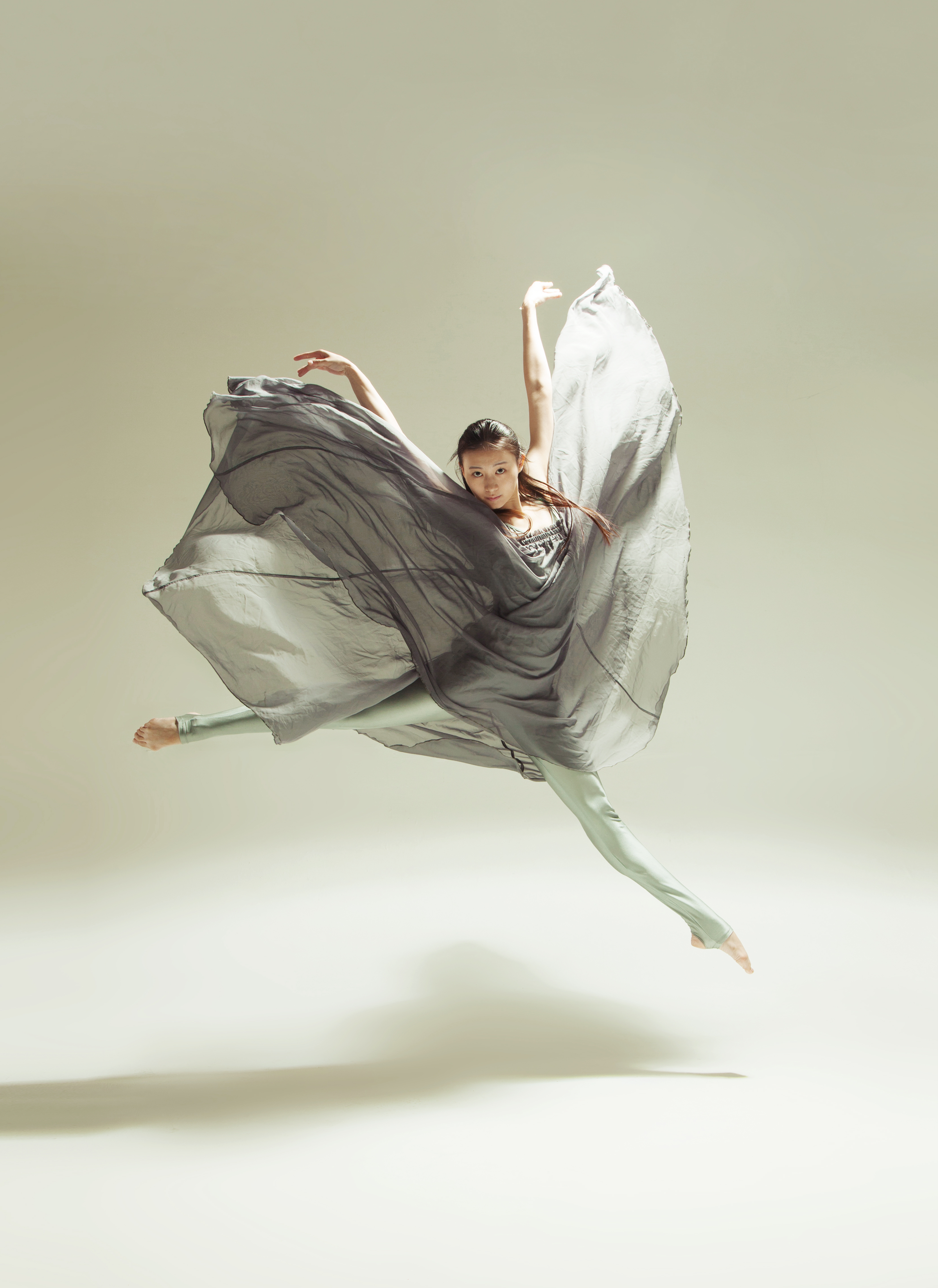 ctrid="sxb7yhlubyor">秦朗,中国内地舞蹈演员,毕业