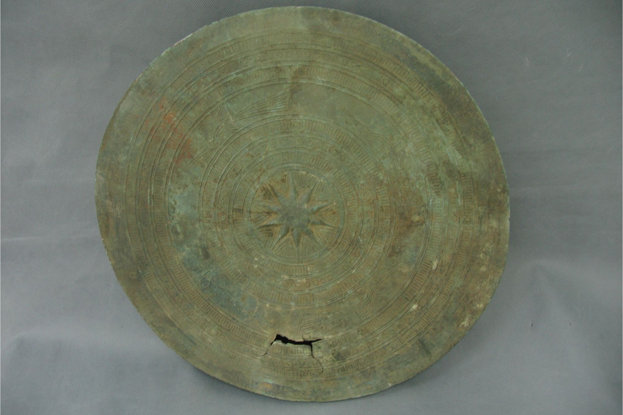 汉代石寨山型翔鹭纹铜鼓