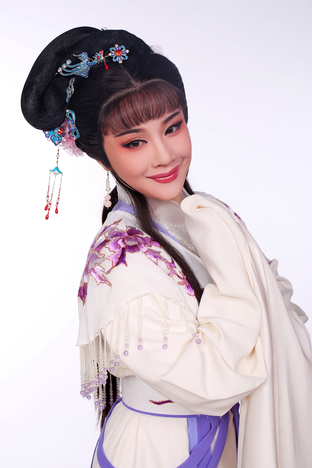  p data-id="tdebm0yrkqye">余玉婵,越剧演员,越剧戚派再传弟子, a