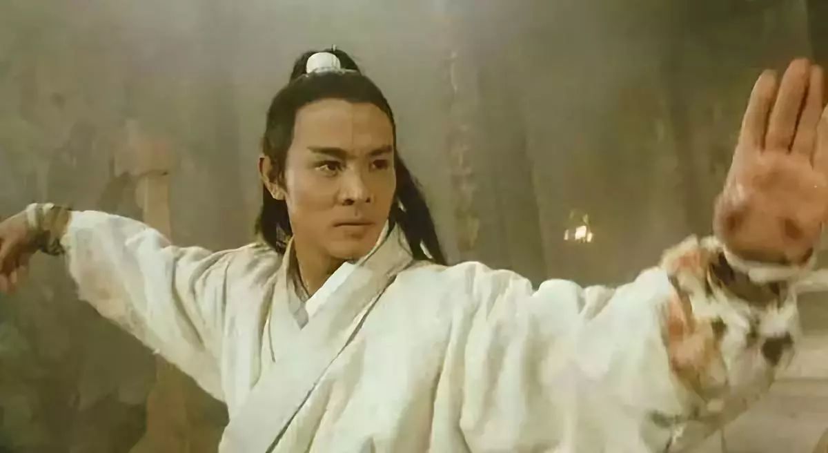 《倚天屠龙记》里灭绝师太武功水平到底如何？行走江湖无敌手_百科TA说