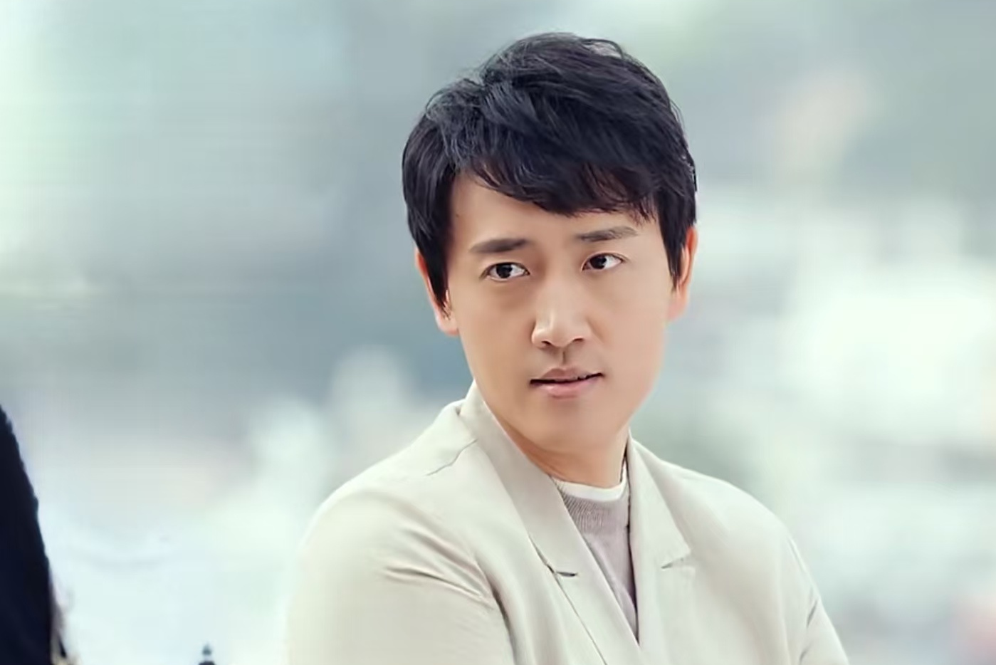 吴霄