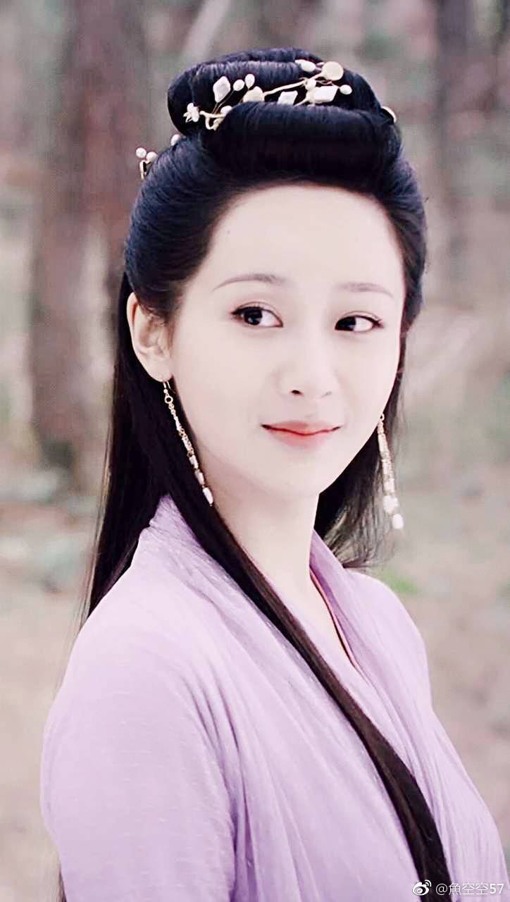  p data-id="gnbjciupa6">白夭夭,古装神话剧