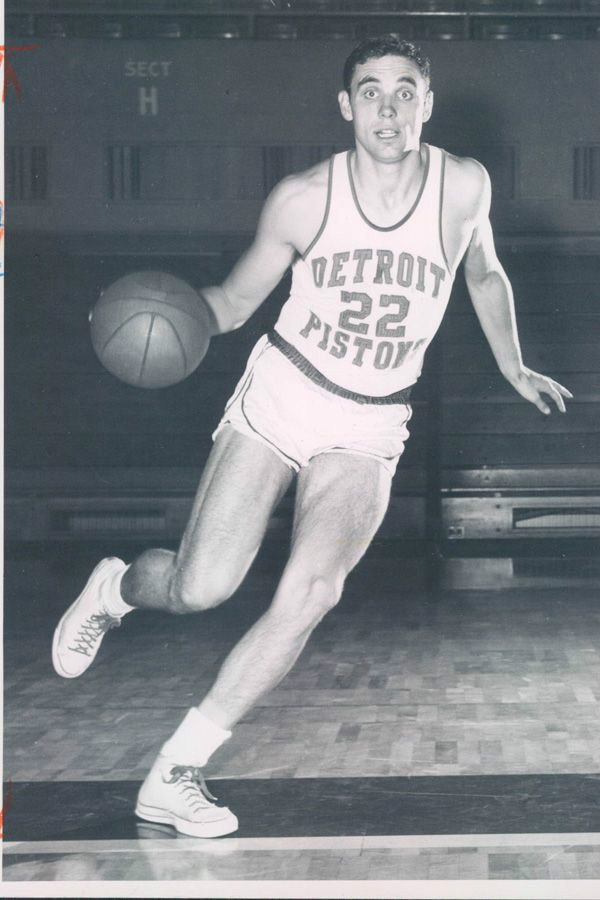  p>戴夫·德布斯切尔(dave debusschere,1940年10月16日—2003年5月14