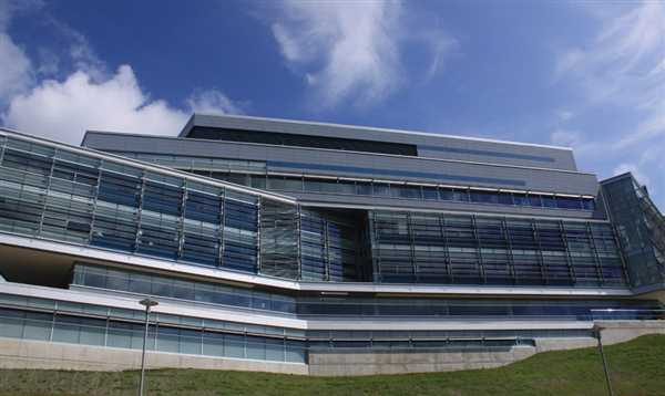  p>布兰迪斯大学(brandeis university),成立于1948年,是一所位于美国