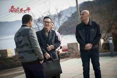  p>《春暖花又开》是由康镇海执导, a target="_blank" href="/item