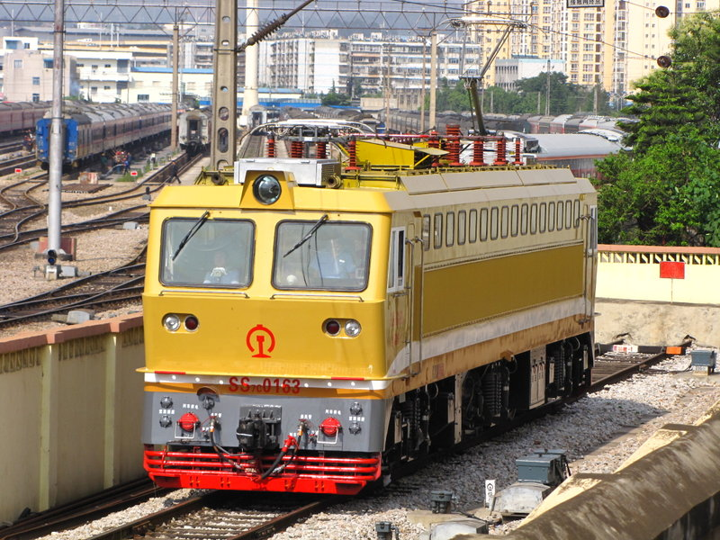  p data-id="gnfyctrk6w"> b>韶山7c型电力机车 /b>(ss7c),是 a