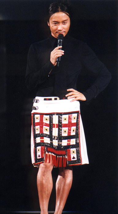  p>2000年 a href="#" data-lemmaid="8151610">张国荣热·情演唱会 